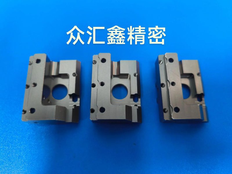 工业自动化：未来工厂的变革者